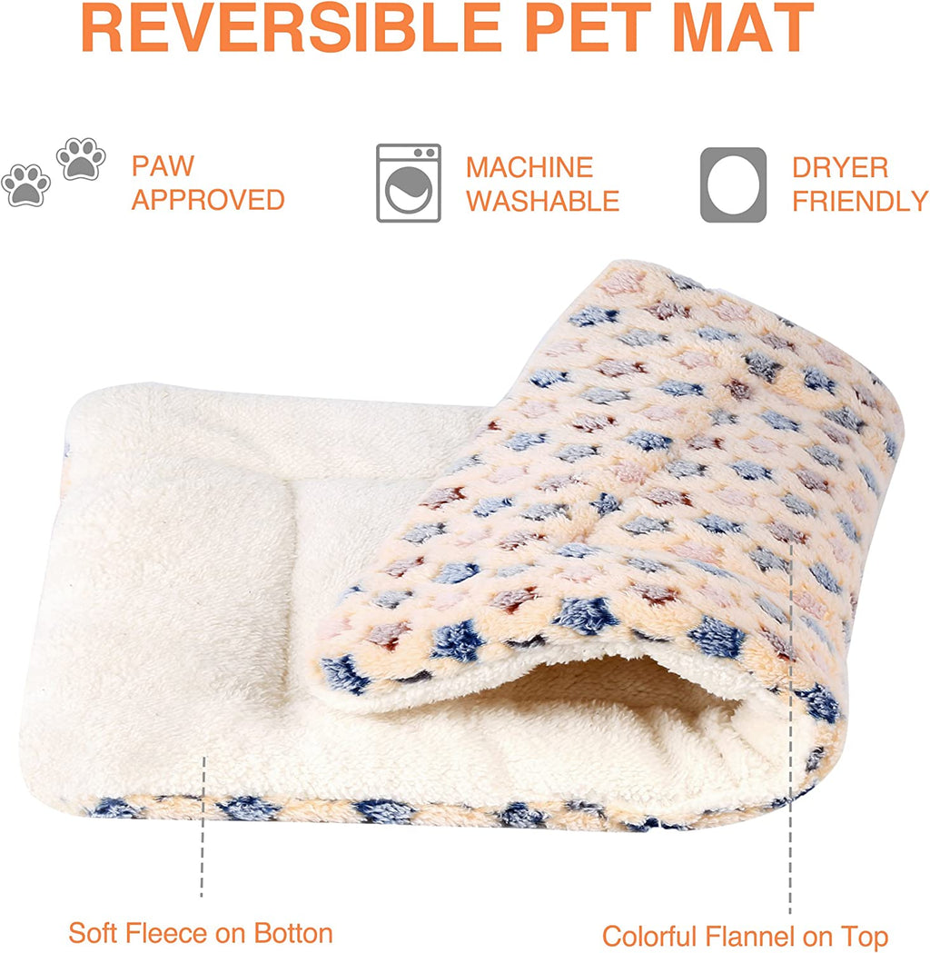 Reversible fleece pet bed with cute prints